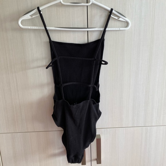 OUT FROM UNDER stroppy bodysuit - Picture 3 of 5